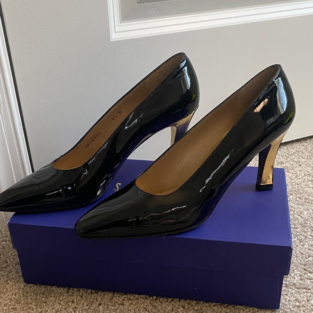 Stuart Weitzman Patent Leather Heels - Picture 3 of 7